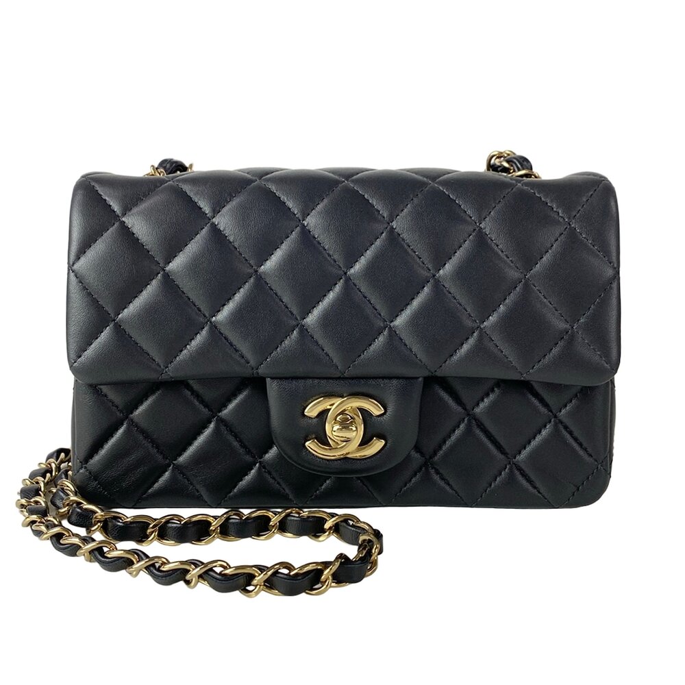 Chanel Mini Matelasse Shoulder Bag A69900